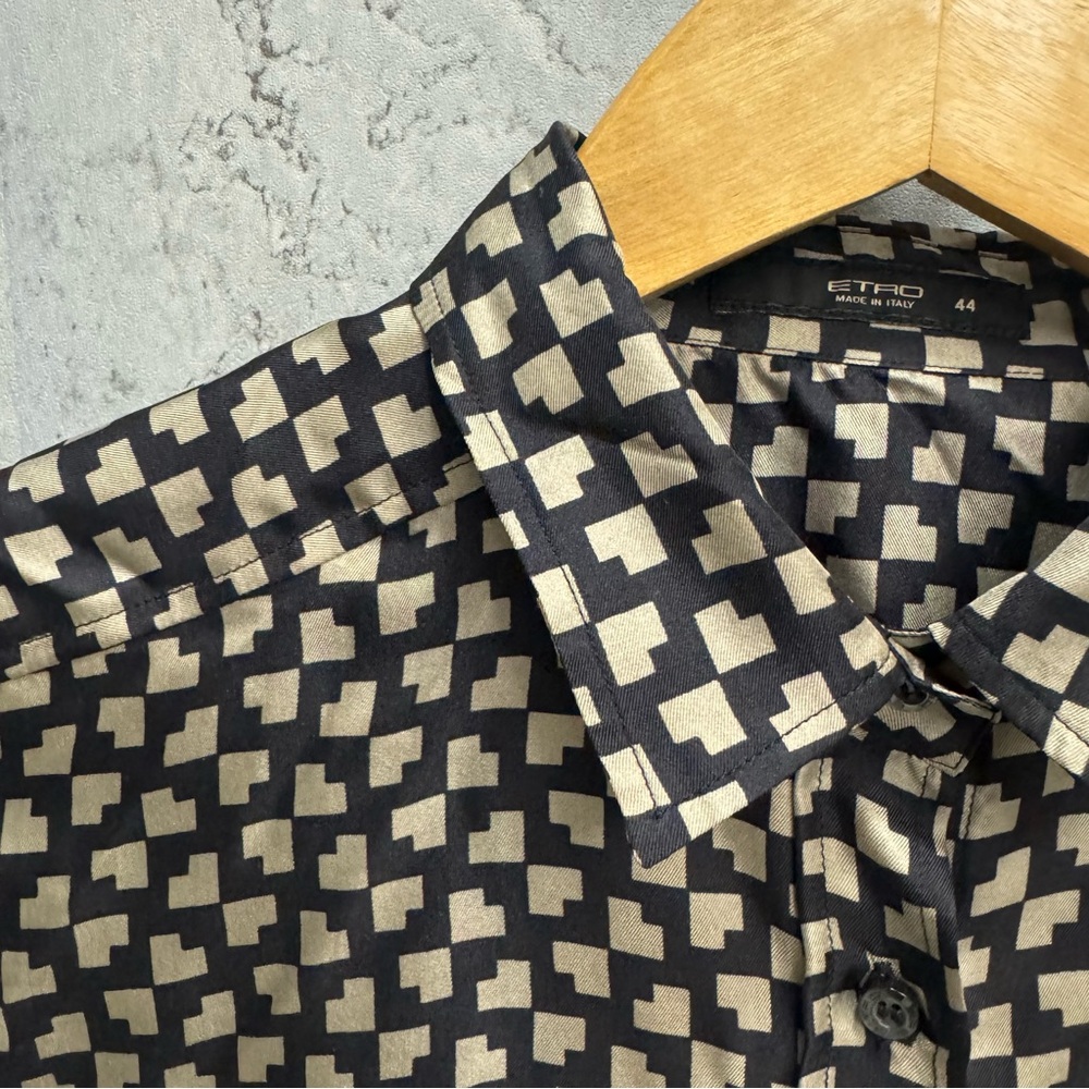Etro Women’s Black and Cream Geometric Shirt